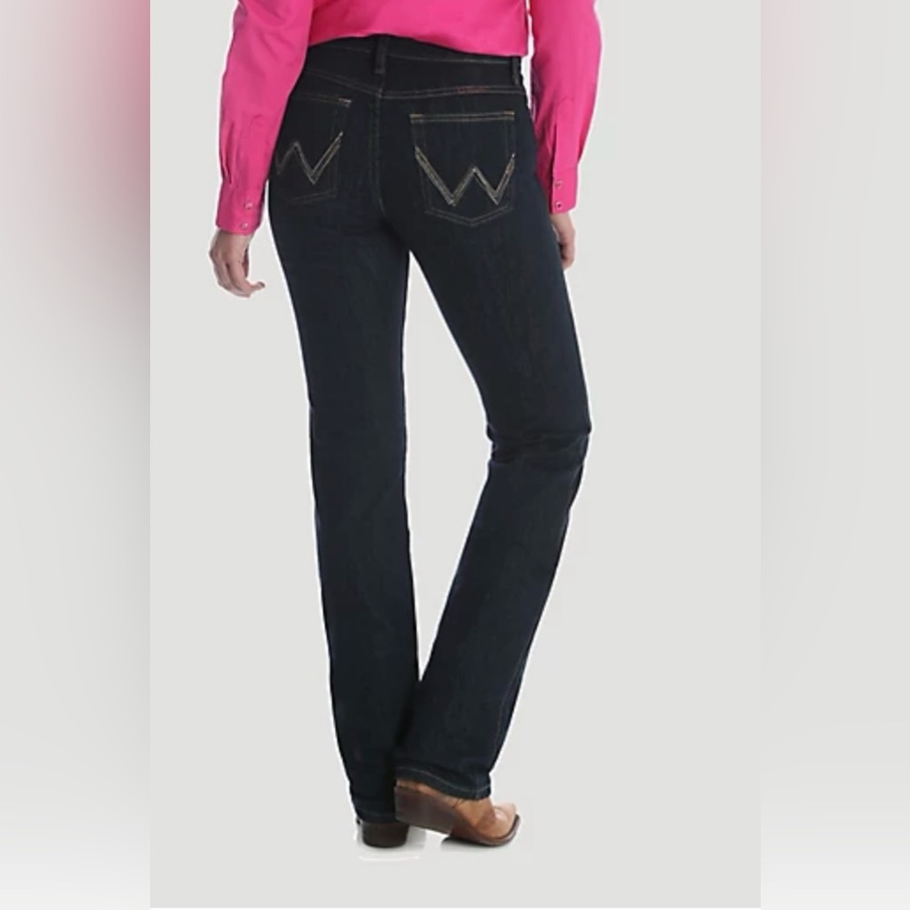 WOMEN'S WRANGLER® ULTIMATE RIDING JEAN Q-BABY IN DARK DYNASTY 32 13/ 36 length
